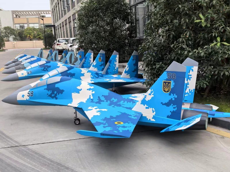 Su-30 — 3.7 m photo 3